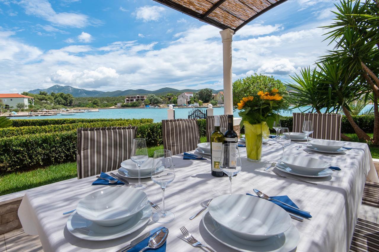 Villa Loviste Paradise Extérieur photo