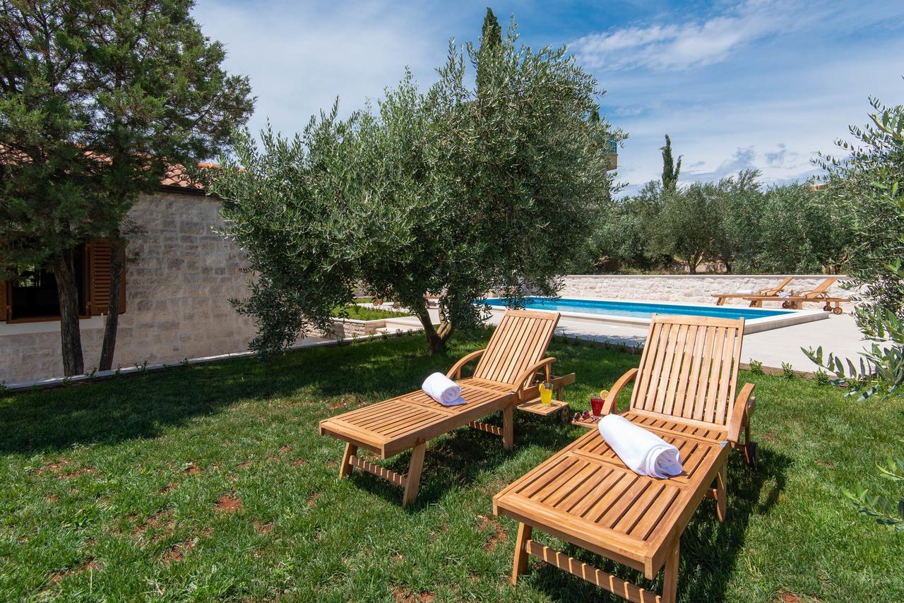 Villa Loviste Paradise Extérieur photo