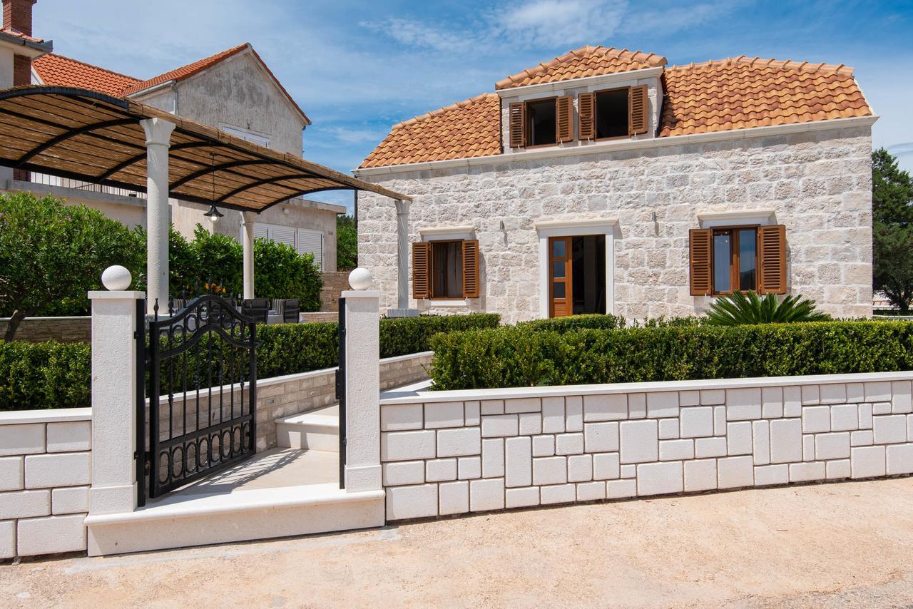 Villa Loviste Paradise Extérieur photo